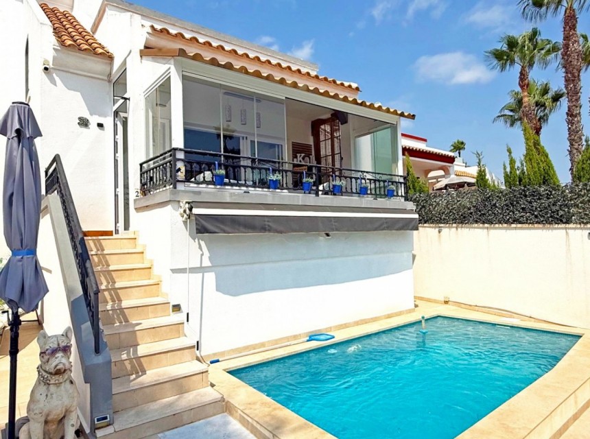 Sprzedaż - Willa - Orihuela costa - Villamartín