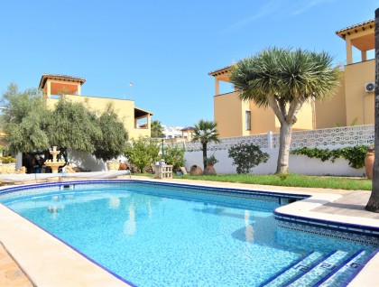 Sprzedaż - Willa - Orihuela - Villamartín