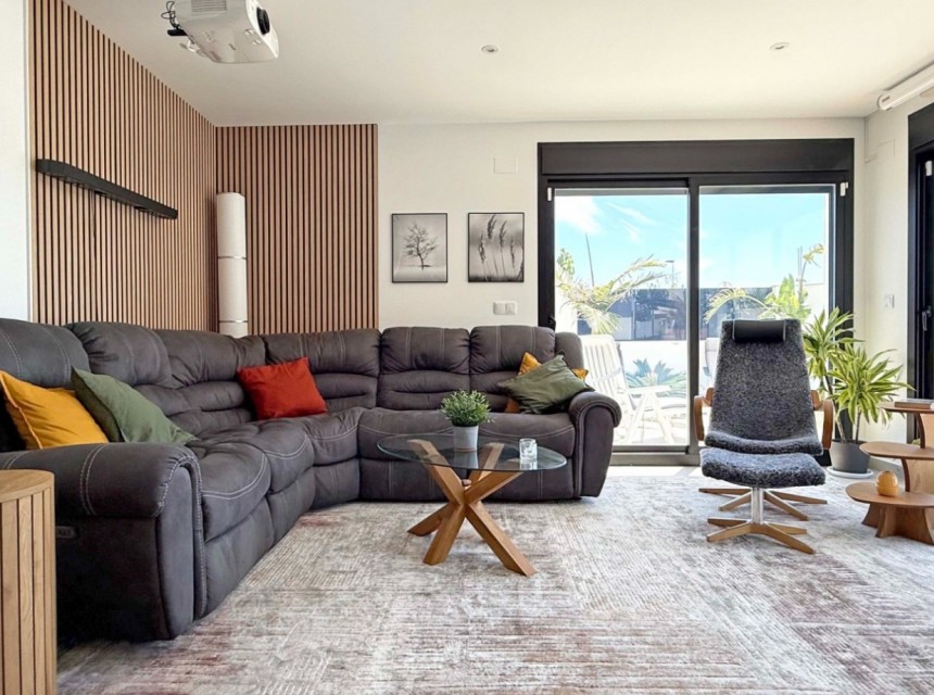 Sprzedaż - Willa - San Pedro del Pinatar