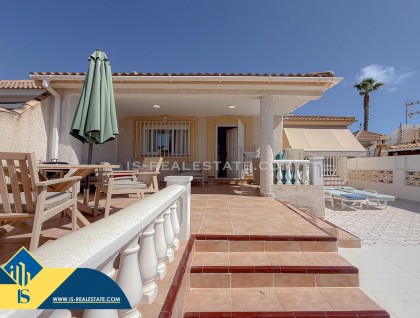 Sprzedaż - Willa - Torrevieja - Zona los Frutales