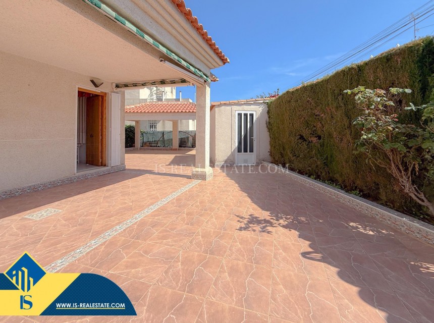 Sprzedaż - Willa - Torrevieja - 