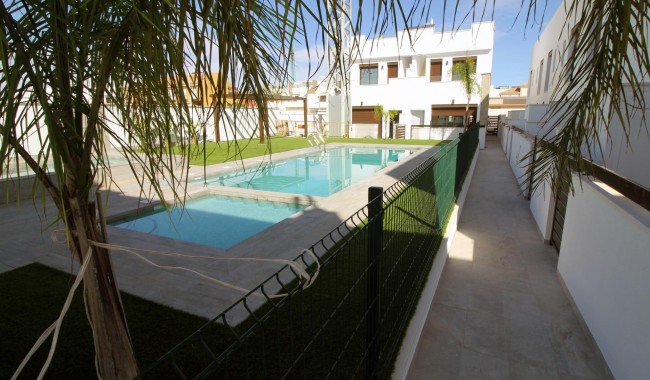 Townhouse - New Build - Pilar de La Horadada - parque Andromeda