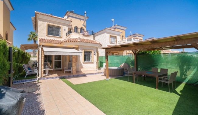 Townhouse - Resale - Guardamar - Guardamar
