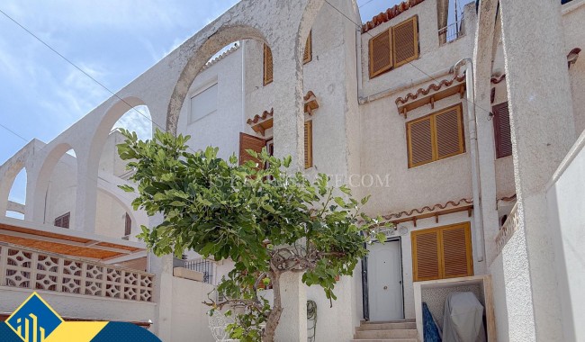 Townhouse - Resale - Torrevieja - Calas blanca
