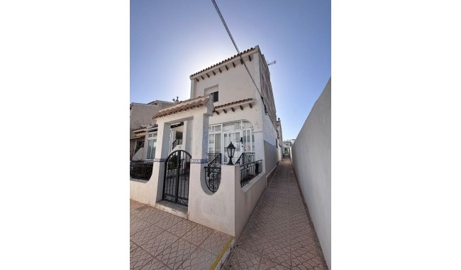 Townhouse - Resale - Villamartín - Orihuela Costa