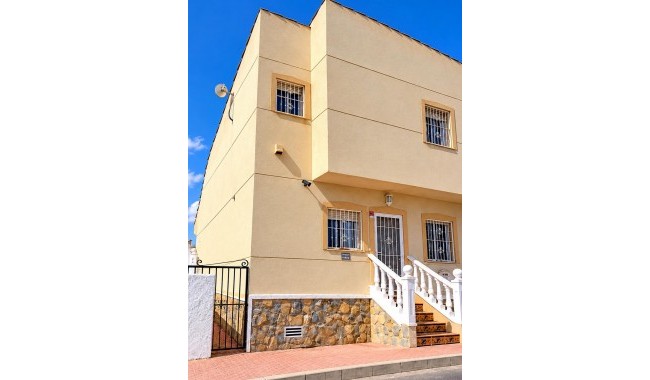 Vertikalt delad - Begagnad - Ciudad Quesada/Rojales - Urbanización Ciudad Quesada