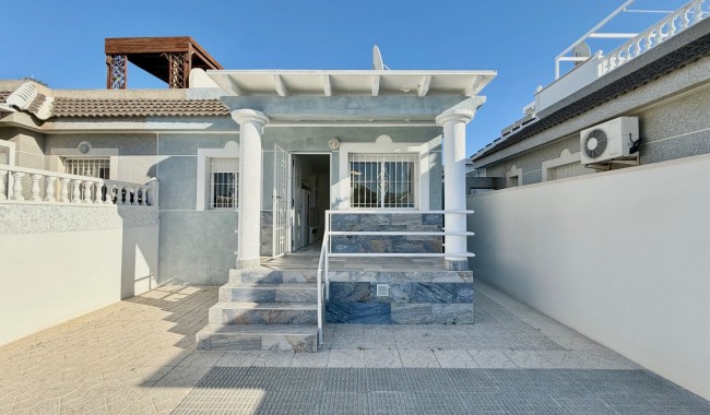 Vertikalt delad - Begagnad - Torrevieja - CV-ZA20
