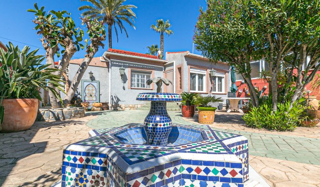 Vertikalt delad - Begagnad - Torrevieja - Los Balcones