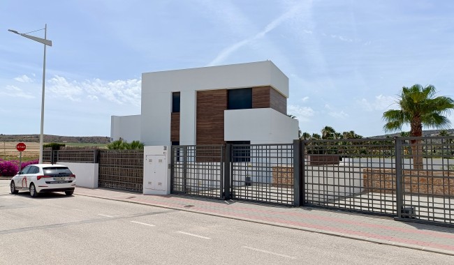 Villa - Begagnad - Algorfa - La Finca golf