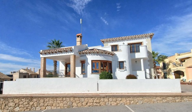 Villa - Begagnad - Algorfa - La Finca golf