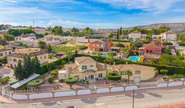 Villa - Begagnad - Algorfa - MR-9447