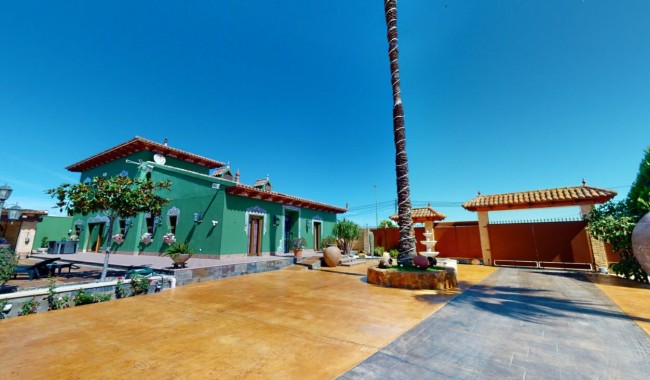 Villa - Begagnad - Almoradi - Almoradi