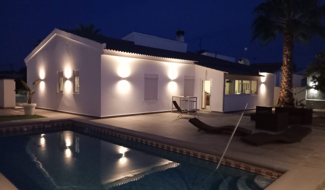 Villa - Begagnad - Cabo Roig - Cabo Roig