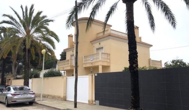 Villa - Begagnad - Cabo Roig - WE-2427