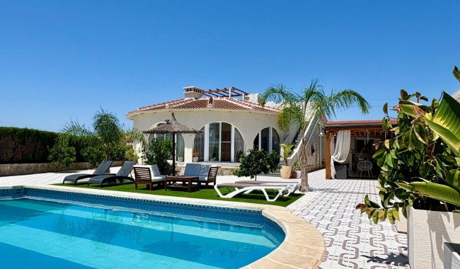 Villa - Begagnad - Ciudad Quesada/Rojales - Central Quesada