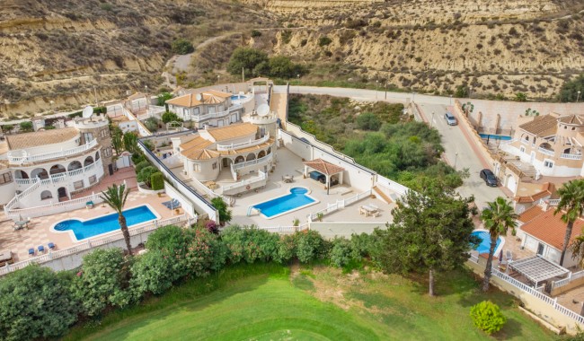 Villa - Begagnad - Ciudad Quesada/Rojales - LE-2759
