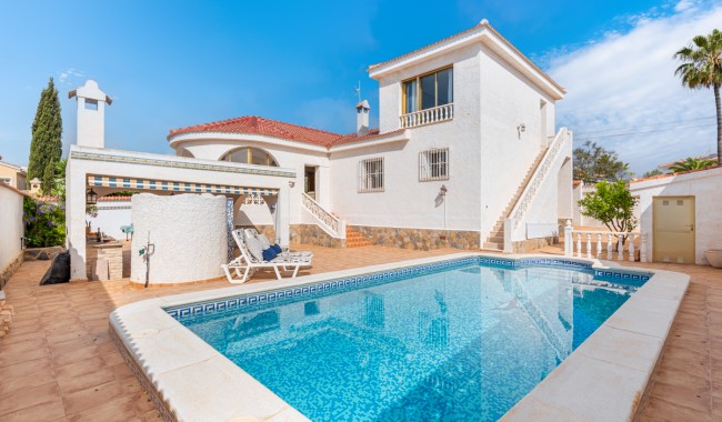 Villa - Begagnad - Ciudad Quesada/Rojales - LE-4606