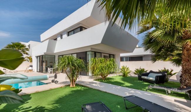 Villa - Begagnad - Ciudad Quesada/Rojales - LE-5018