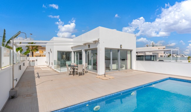 Villa - Begagnad - Ciudad Quesada/Rojales - LE-5350