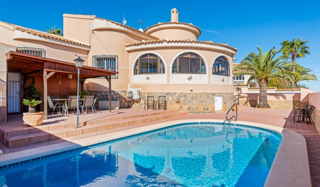 Villa - Begagnad - Ciudad Quesada/Rojales - LE-6583