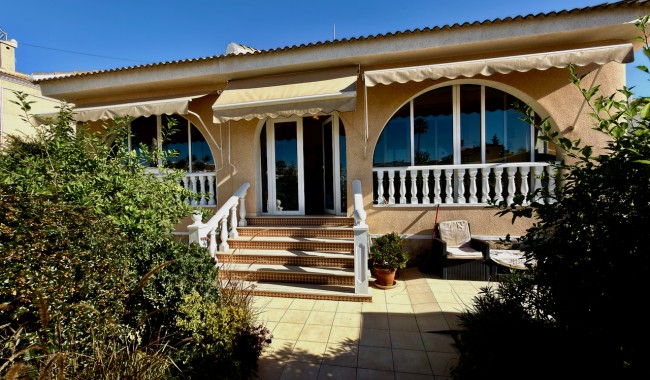 Villa - Begagnad - Ciudad Quesada/Rojales - MR-6603