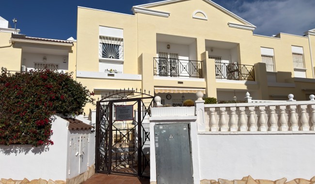 Villa - Begagnad - Ciudad Quesada/Rojales - MR-9280