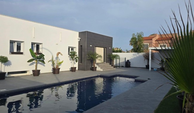 Villa - Begagnad - Ciudad Quesada/Rojales - SD-7127