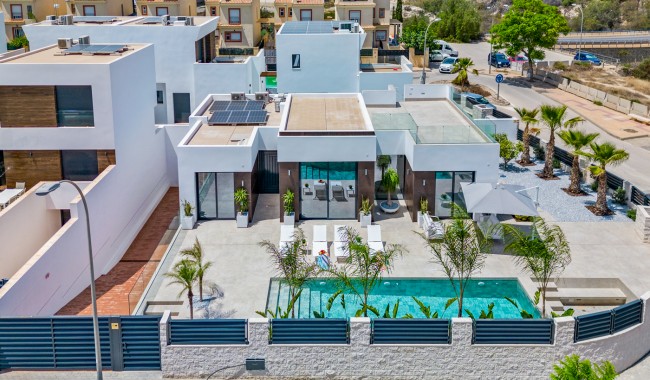 Villa - Begagnad - El Campello - LE-4692