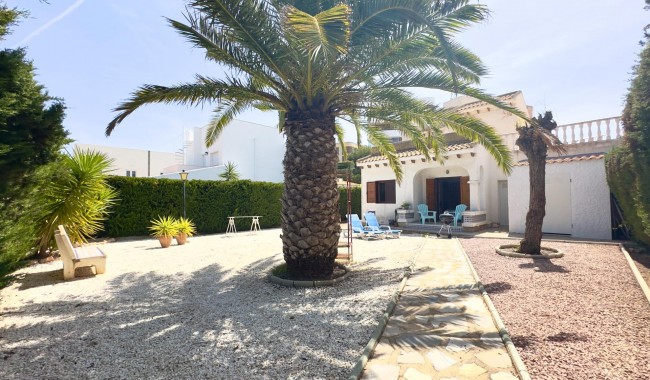 Villa - Begagnad - Orihuela Costa - HP-5328