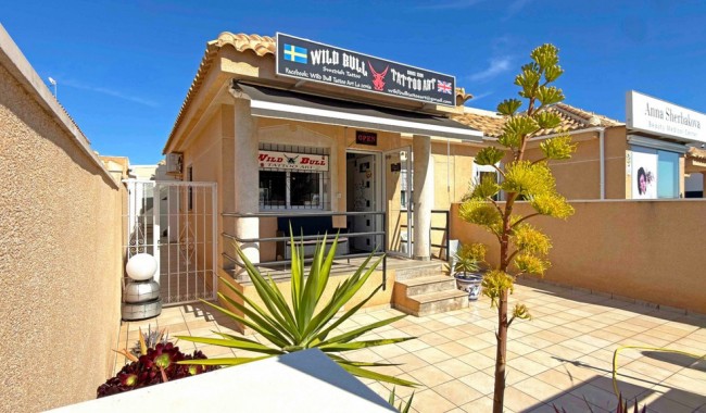 Villa - Begagnad - Orihuela - La Zenia