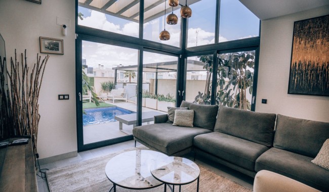 Villa - Begagnad - Orihuela - Lomas de Cabo Roig