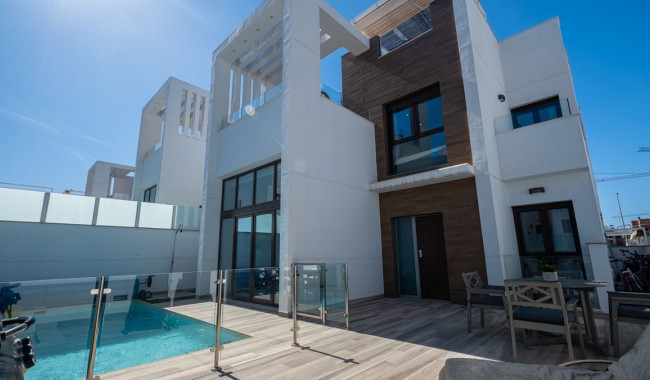 Villa - Begagnad - Orihuela - Los Balcones