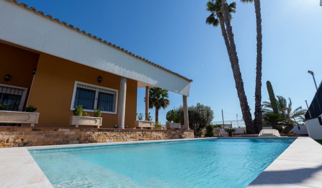 Villa - Begagnad - Orihuela - Orihuela Centro