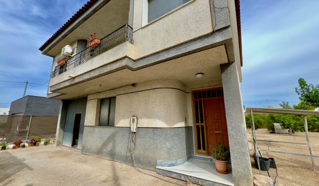 Villa - Begagnad - Orihuela - Orihuela