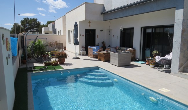 Villa - Begagnad - Pilar de La Horadada - DS-4081