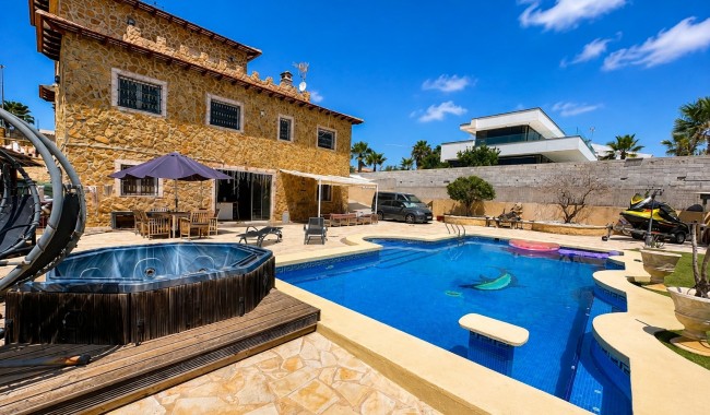 Villa - Begagnad - San Fulgencio - La Escuera