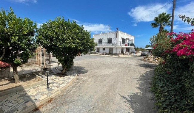 Villa - Begagnad - San Fulgencio - La Marina