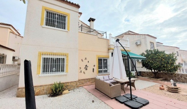 Villa - Begagnad - San Miguel de Salinas - San Miguel de Salinas Centro