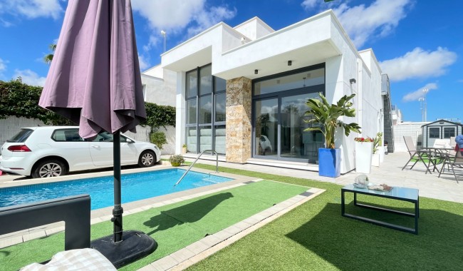 Villa - Brukt - Ciudad Quesada/Rojales - AJ-8955