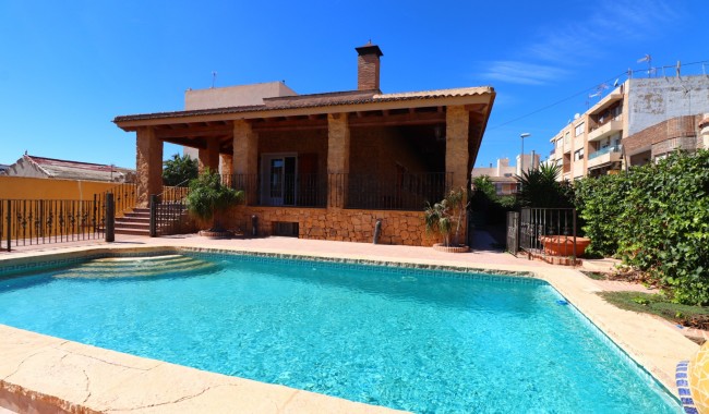 Villa - Brukt - Formentera del Segura - Formentera del Segura