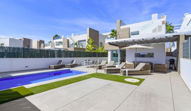 Villa - Brukt - Guardamar - DTS-3377