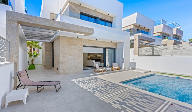 Villa - Brukt - Orihuela Costa - Blue Lagoon
