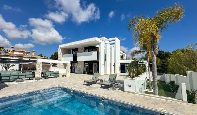 Villa - Brukt - Orihuela Costa - Villamartín
