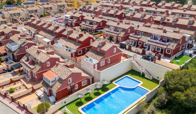 Villa - Brukt - Orihuela Costa - Villamartín