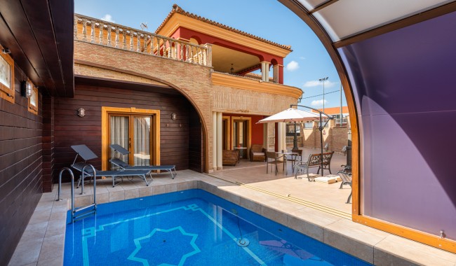 Villa - Brukt - Orihuela - LE-4989