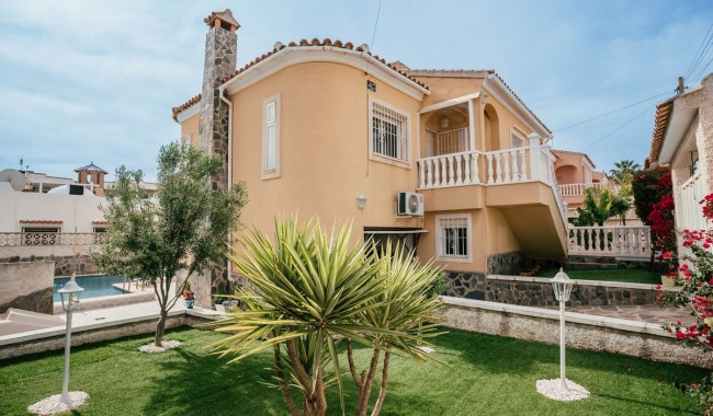 Villa - Brukt - Orihuela - Villamartín