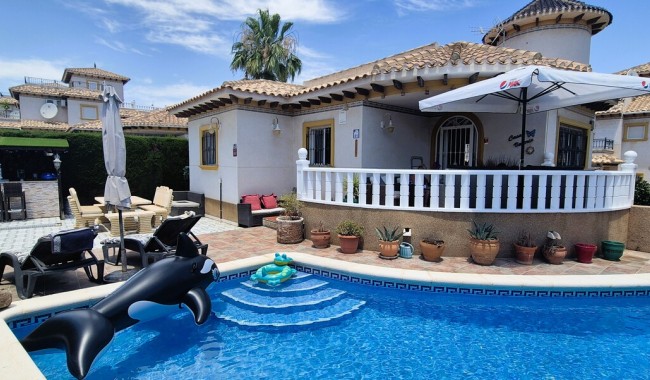 Villa - Brukt - Villamartín - Costa Blanca