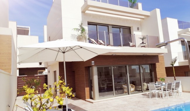 Villa - Brukt - Villamartín - Villamartin