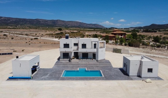 Villa - Nueva construcción  - Pinoso - RS-9296