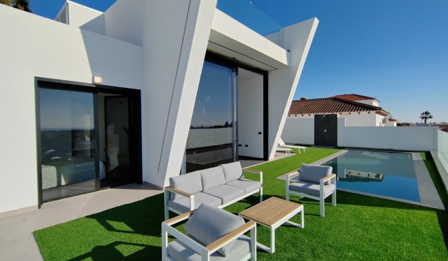 Villa - Nueva construcción  - Torrevieja - Los Balcones